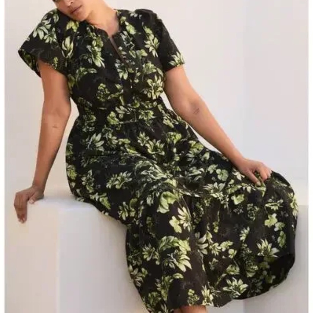 NWT ANTHRPOLOGIE Somerset Maxi Dress: Green Floral Motif | Size Small